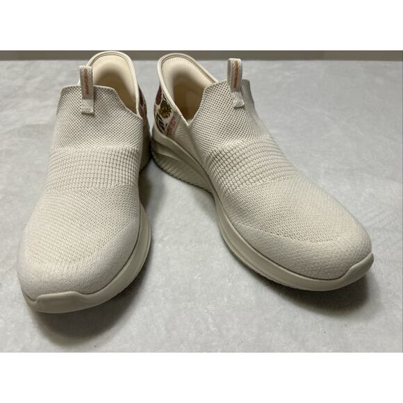 Skechers Shoes Women’s Size 11 White Slip Ins Flowers Air Cooled Memory Foam - Picture 4 of 10